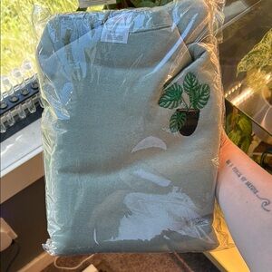 Women’s Monstera Plant Crewneck Hoodie